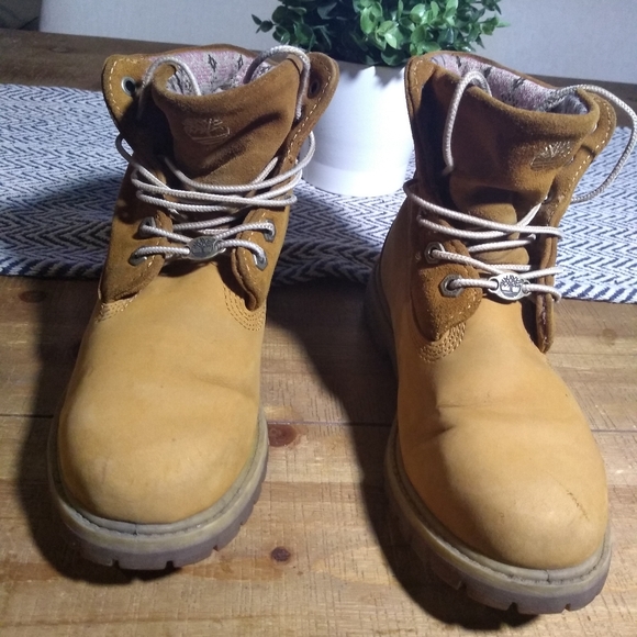Timberland Boots youth girls size US 6.5 - Picture 5 of 7